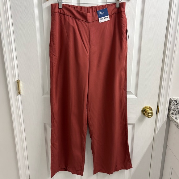 Old Navy Pants - Old Navy Playa Wide Leg Pants Large NWT Pull On High Waist